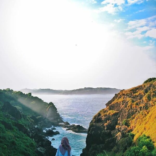 #explorejogja photo today by  taken at Bukit Pengilon, Pantai Siung, Gunungkidul...