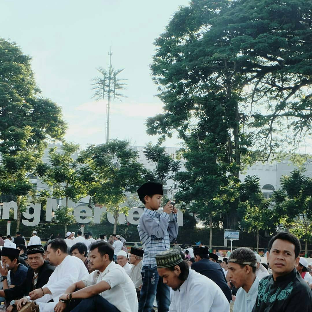 Jelajah Wisata Sukabumi - Eid Mubarak! Yuk, Temukan Keindahan Alamnya! 1603218258 969 Jelajah Wisata Sukabumi Eid Mubarak Yuk jelajah tempat wisata - Jelajah Wisata Sukabumi - Eid Mubarak! Yuk, Temukan Keindahan Alamnya!
