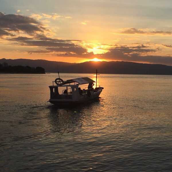 #explorealor Photo today by  Taken around at Pantai Alor Kecil, Alor, Nusa Tengg...