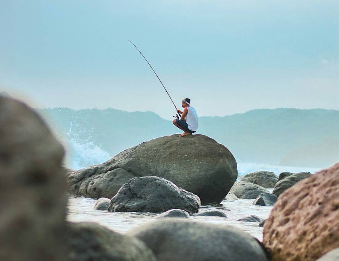 #exploresukabumi photo by  taken at Pantai Karang Hau, #Cisolok...