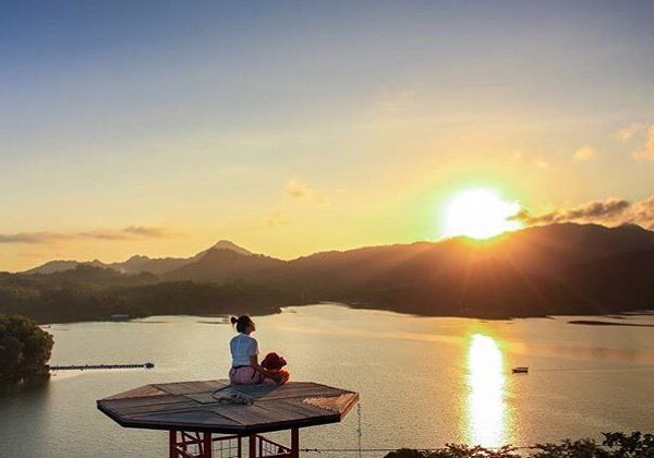 #explorejogja photo today by  taken around Waduk Sermo, Kulon Progo....