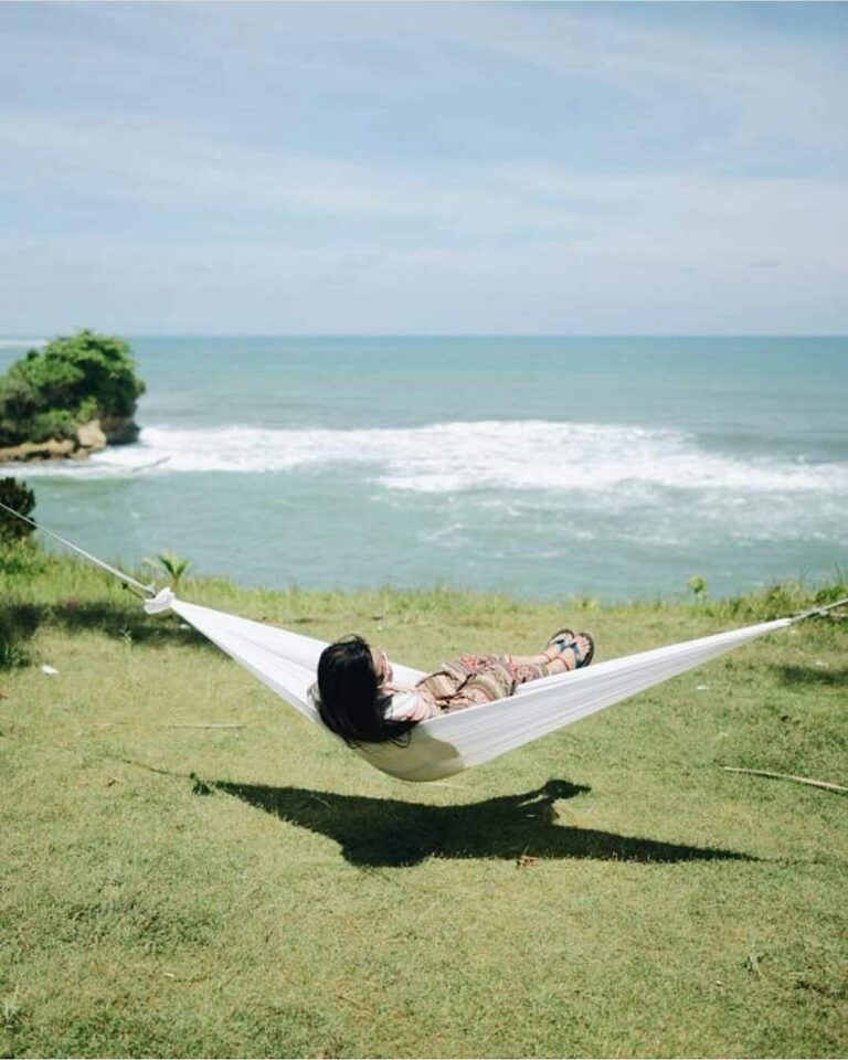 #exploresukabumi photo taken at Amanda Ratu, #UjungGenteng, by  via ...