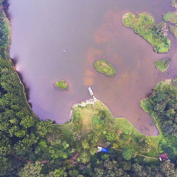 #exploresukabumi photo by  taken at Situ Gunung, #Kadudampit...
