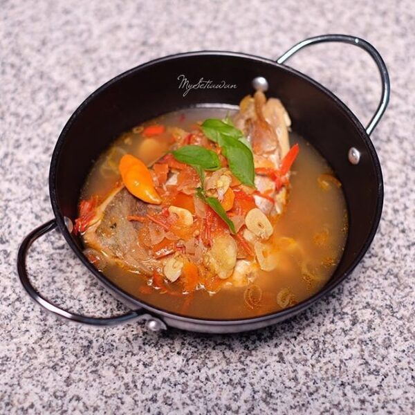 #explorebima_culinary Photo today by  


Palumara 

Palumara adalah makanan khas...