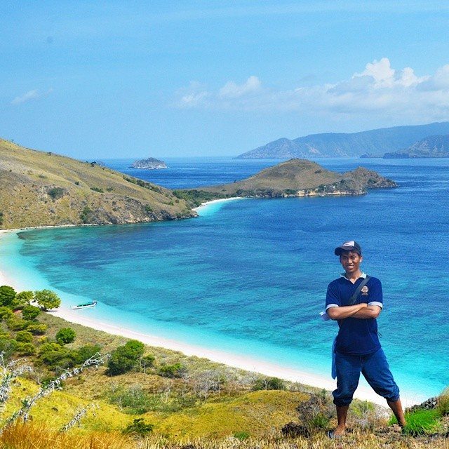 #explorebima Photo today by  taken at Kelapa Island Sape
#exploreindonesia...