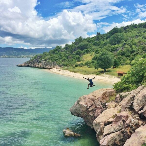#explorebima Photo today by  taken at Santigi Beach Sape
#exploreindonesia...
