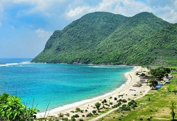 #explorebima Photo today by  taken at Rontu Beach 
#exploreindonesia...