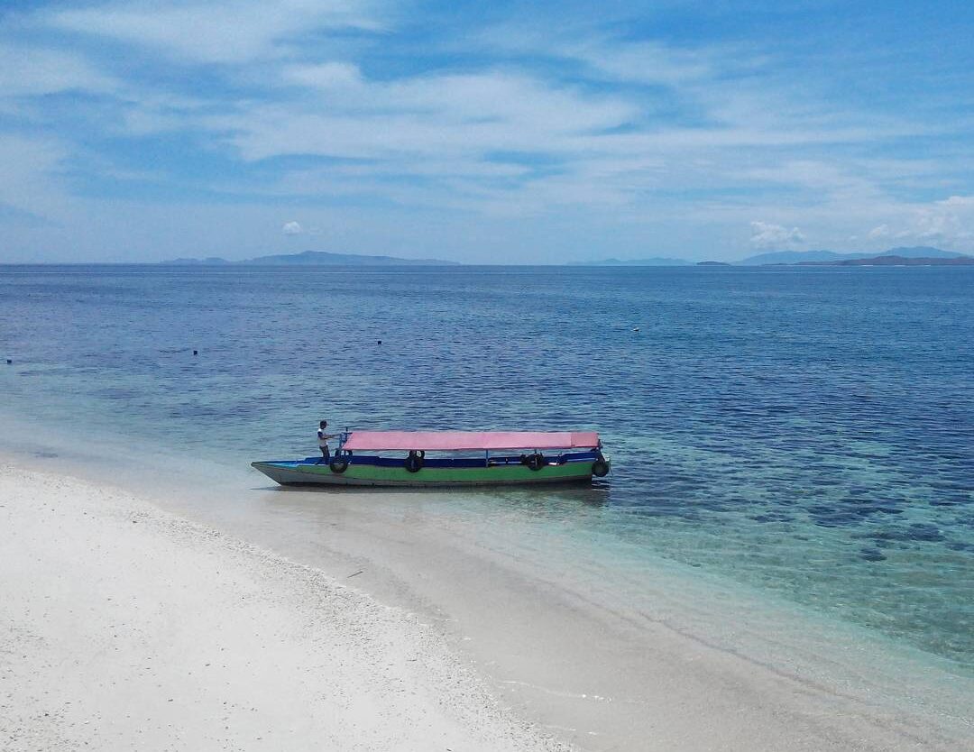 #explorebima Photo today by  taken at Santigi Beach Sape
#exploreindonesia...