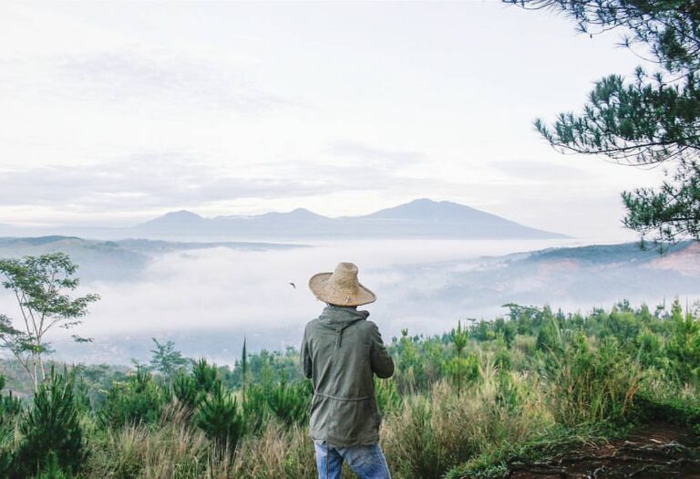 #exploresukabumi photo by  taken at Gunung Karang, #Cibadak...