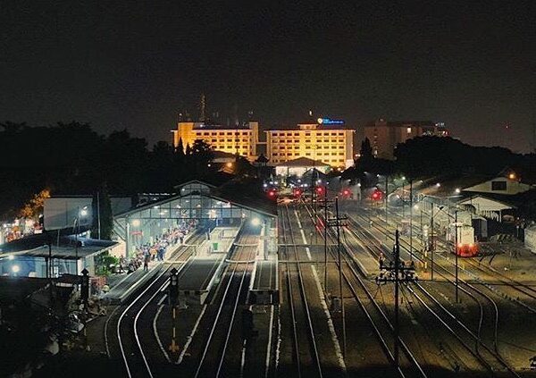 #explorejogja photo today by  taken around Stasiun Lempuyangan....