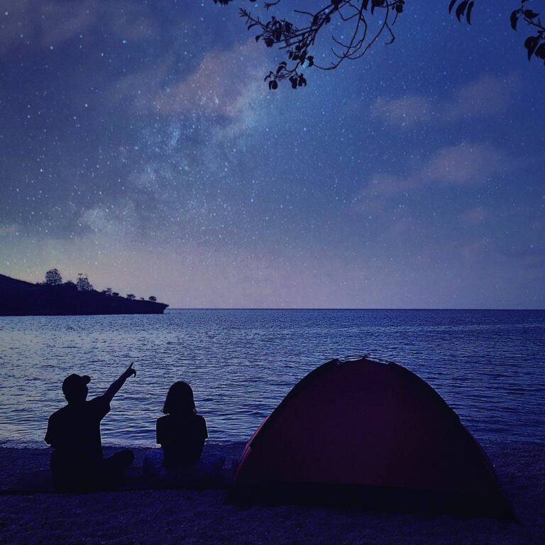 #explorebima Photo today by  taken at Oi fanda Beach Ambalawi Wera
#exploreindon...