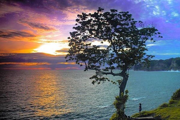 #explorejogja photo today by  taken at Pantai Kesirat, Gunungkidul....