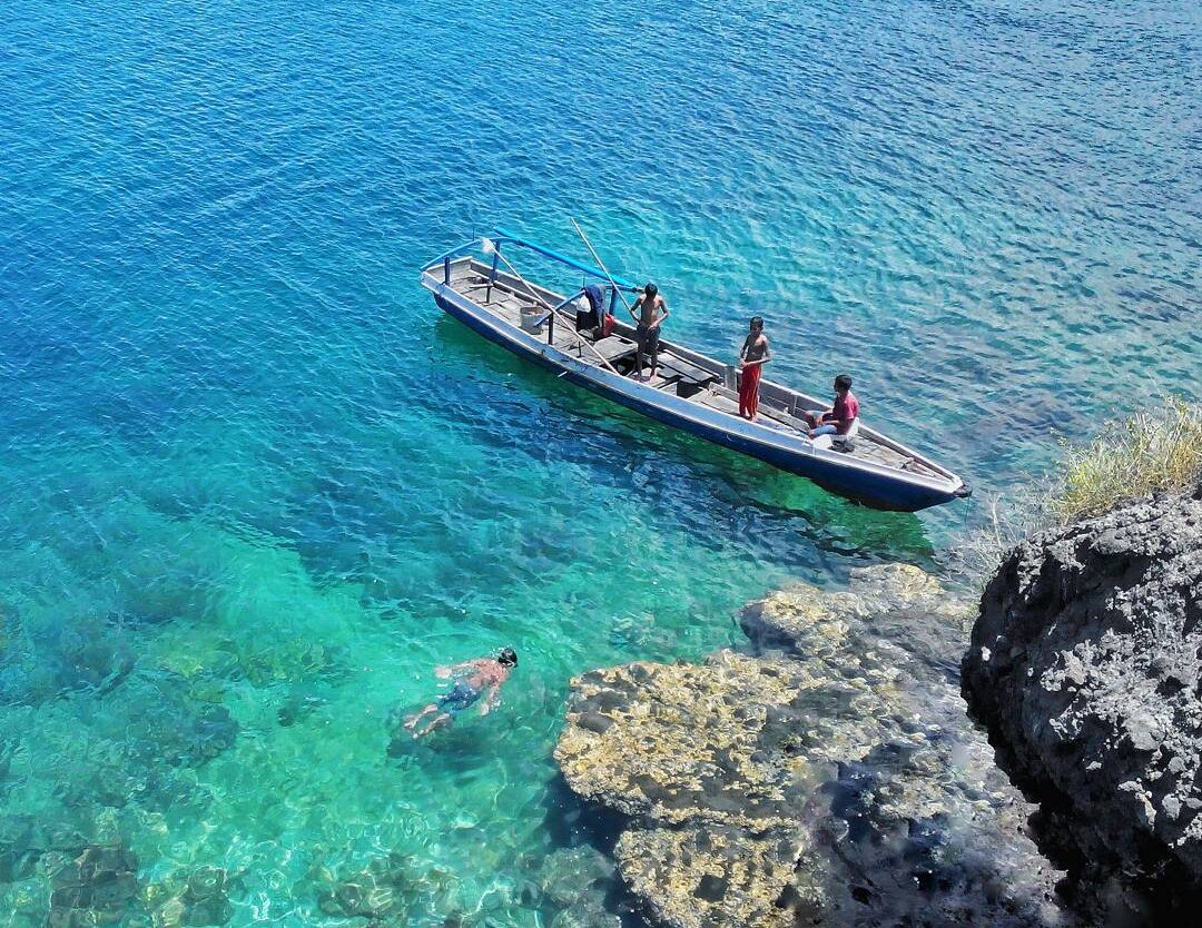 #explorebima Photo today by  taken at Ular Island
Wera
#exploreindonesia...