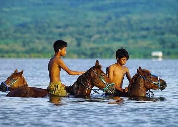 #explorebima Photo today by  taken at Kalaki Beach
#exploreindonesia...