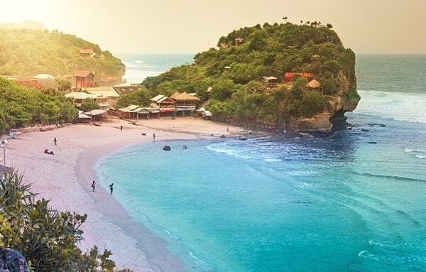 #explorejogja photo today by  taken at Pantai Indrayanti, Tepus, Gunungkidul....