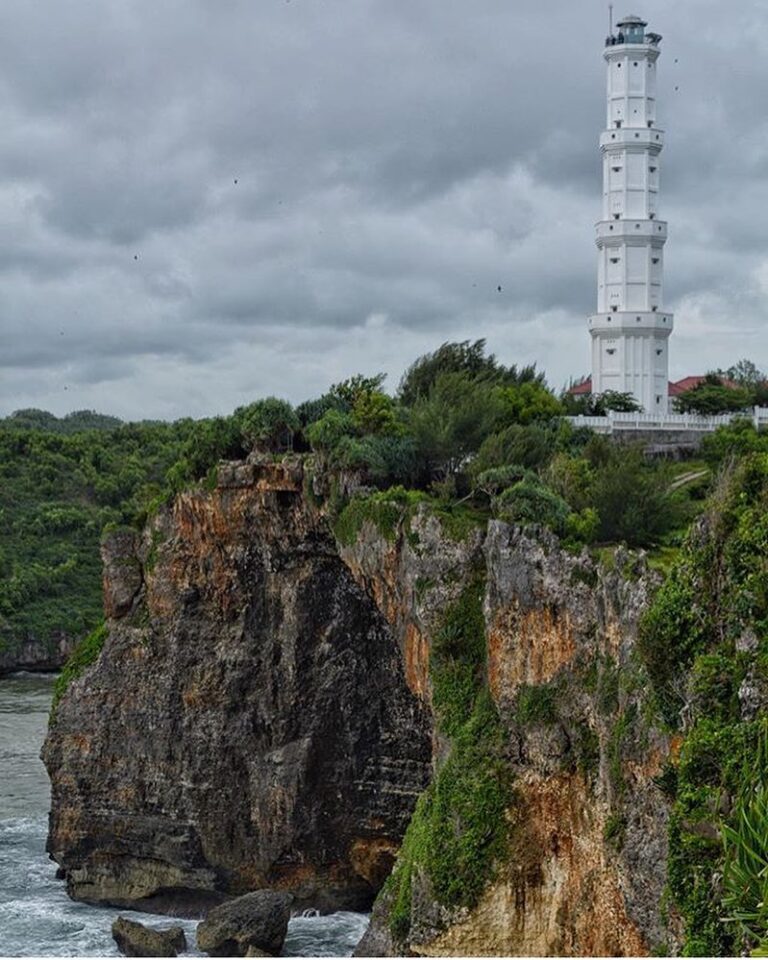 #explorejogja photo today by  taken around Pantai Baron, Gunungkidul....