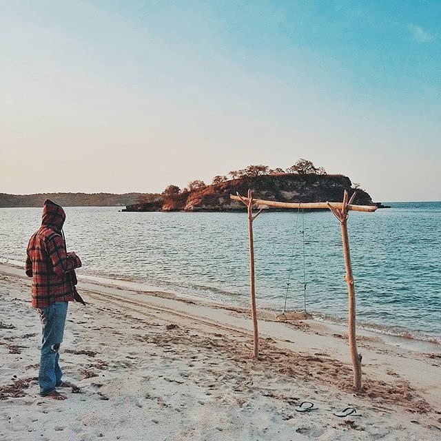 #explorebima Photo today by  taken at Boro Beach Sanggar Kore
#exploreindonesia...