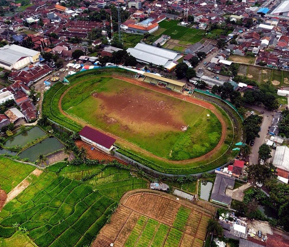 #exploresukabumi bird's-eye view of Stadion Korpri by ...