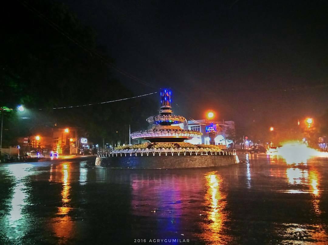#exploresukabumi photo of Tugu Adipura by ...