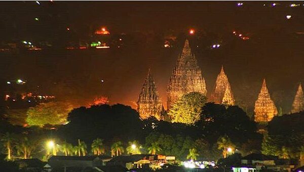 #explorejogja photo today by  taken at Spot Riyadi, around Prambanan, Sleman....