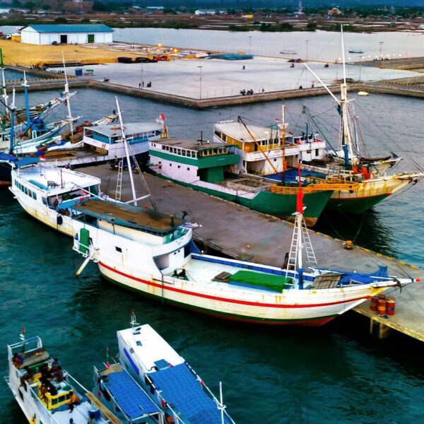 #explorebima Photo today by  taken at Port of Bima

#exploreindonesia...
