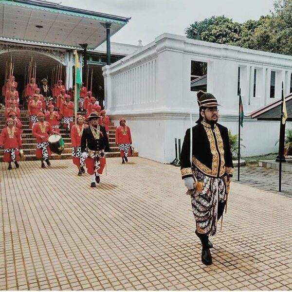 #explorejogja photo today by  taken around Keraton Yogyakarta, Covering Grebeg M...