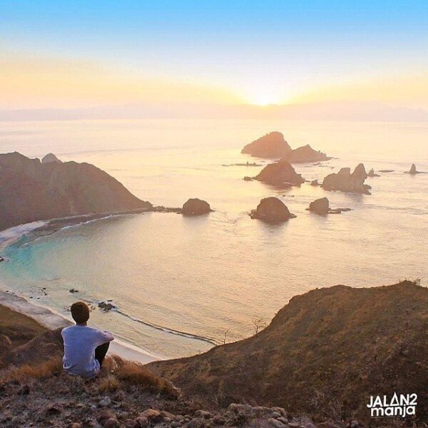 #explorebima Photo today by  taken at Kelapa Island Sape

#exploreindonesia...