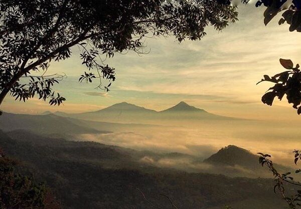 #explorejogja photo today by  taken at Puncak Moyeng, Kulon Progo....