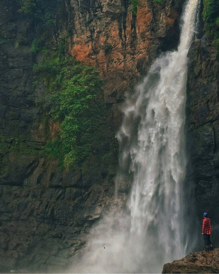 #exploresukabumi photo of Curug Cimarinjung by  taken at #ciletuhpalabuhanratuge...