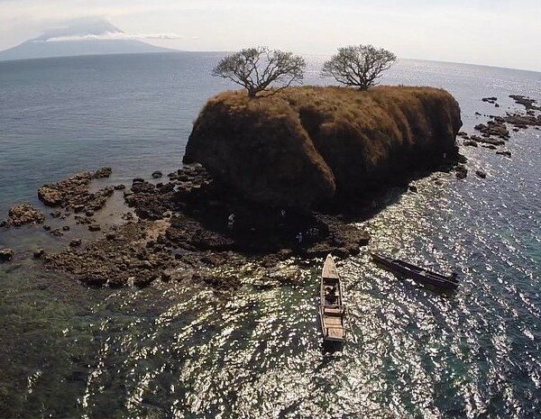 #explorebima Photo today by  taken at Ular Island 
#exploreindonesia
#indonesiak...