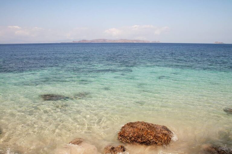 #explorebima Photo today by  taken at Lingi Beach Lambu, Bima.

#exploreindonesi...