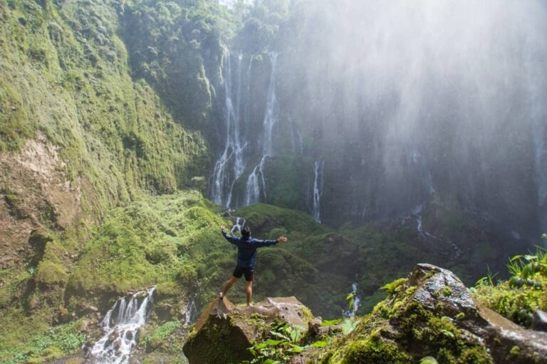 Air Terjun Tumpak Sewu, ‘Niagara’-nya Indonesia. Dengan tinggi air berkisar 120 ...