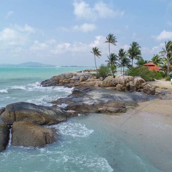 Dahulunya, pantai ini menjadi pusat kegiatan nelayan dalam mencari ikan tenggiri...