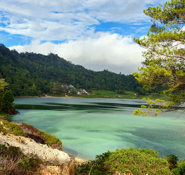 Hai, Sobat Pesona! Tomohon tidak hanya memiliki keindahan bunga yang warna-warni...