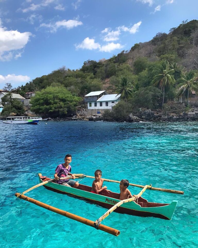 #explorealor Photo today by  around at Pulau Ternate,  Alor, Nusa Tenggara Timur...