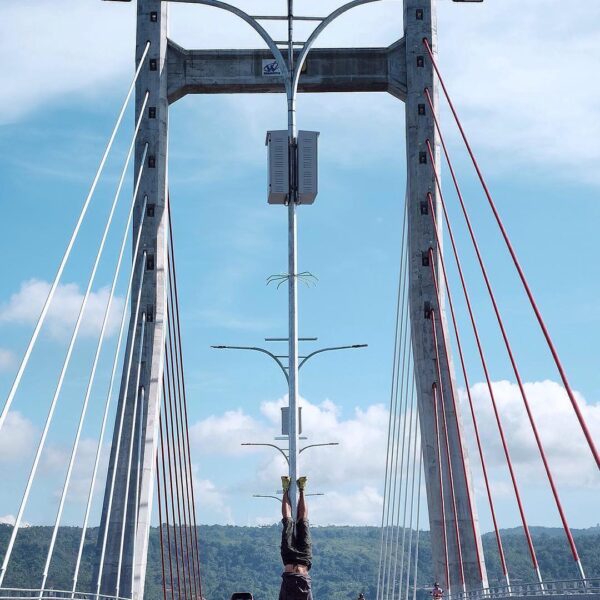 Morning guys ! Pagi ini ada gw &  explore Ambon. Bagi teman" yg lagi puasa, te...