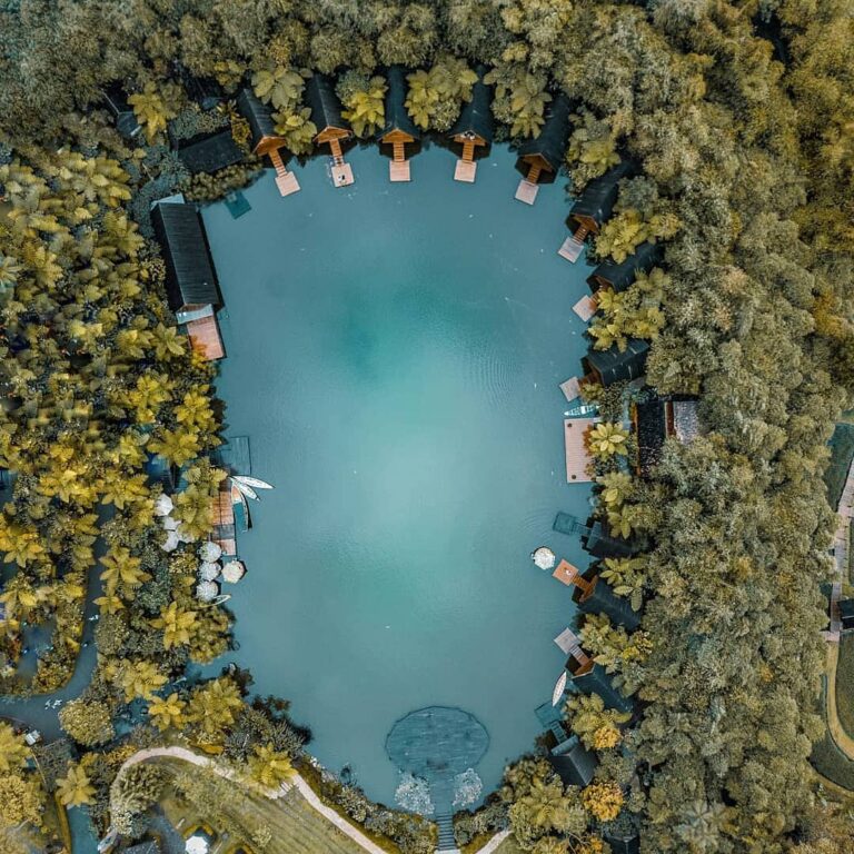 A natural pool to bathe in.
-
Dusun Bambu from above, taken by  #explorebandung...