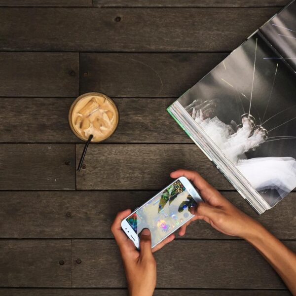 Dengan fitur Ultra Power Saving  yg tertanam di #GalaxyJ7Pro ..walau punya kulit...