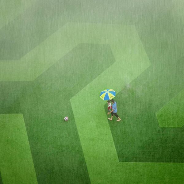 Father’s love under the gloomy sky of Bandung.
-
Taken by  
#explorebandung...