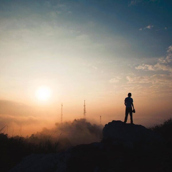 Good morning, early risers!
-
Tebing Gunung Hawu Padalarang taken by 
#exploreba...