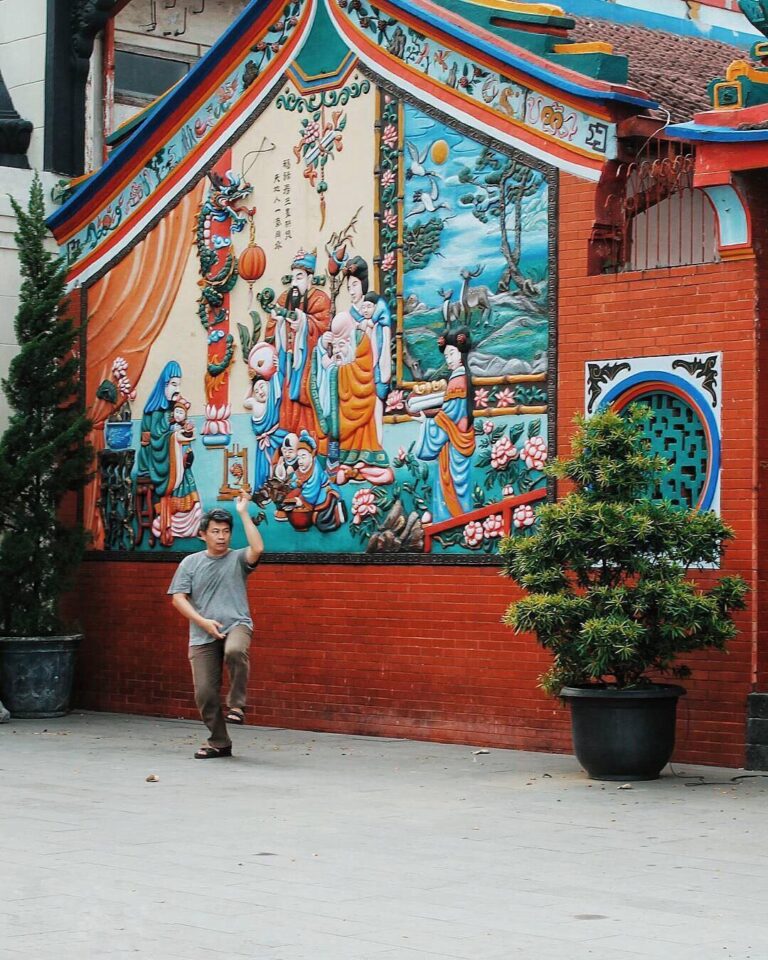 Happy Chinese New Year everyone and have a great holiday! 
Taken by 
#exploreban...