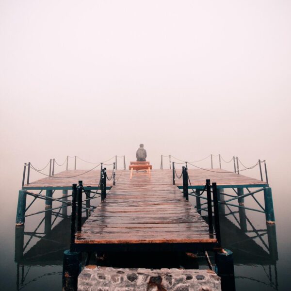Learn more about yourself when you’re alone.
-

Photo by  #explorebandung...