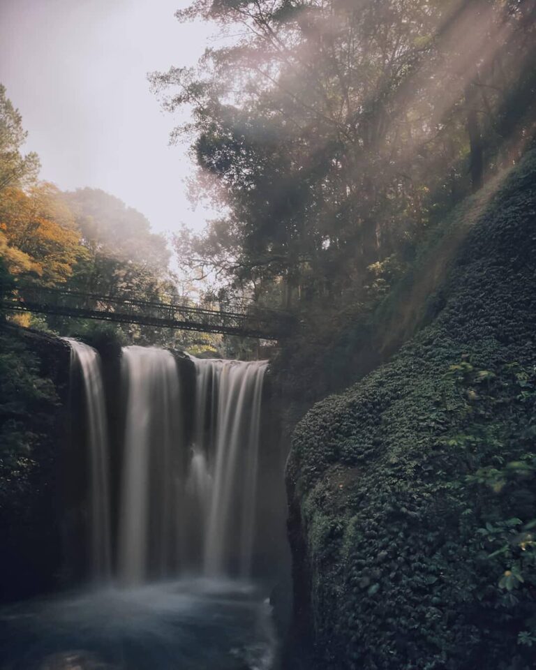 Move swiftly like the waterfall as if nothing will holds you down.
-

Photo by  ...