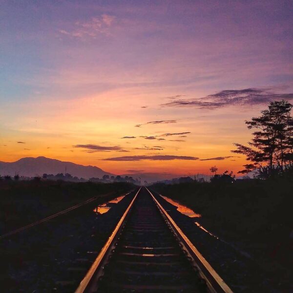 No need to feel blue when you get the chance to see this lilac sky. Rancaekek Ra...