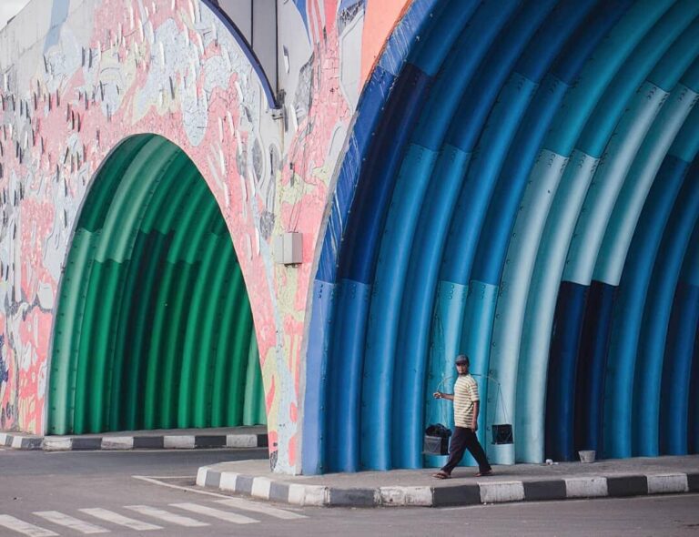 Radiant city equals lively citizen. Antapani captured by 
#explorebandung...