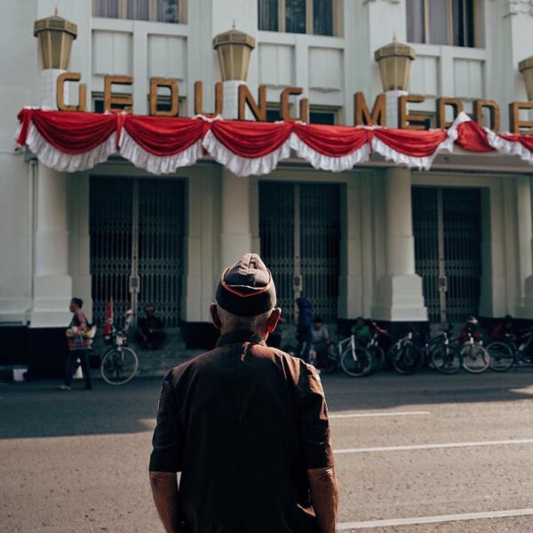 Rejoice and celebrate Indonesia Independence Day with happiness and pride. Wishi...