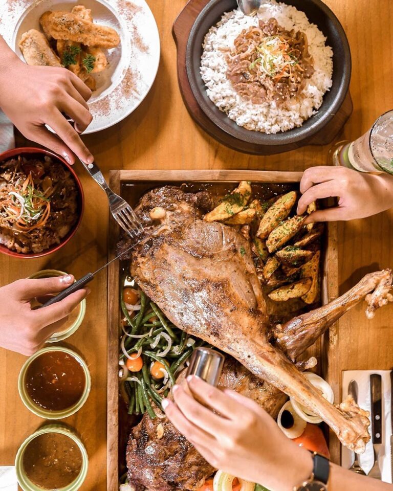 #eb_review
-
Beberapa hari lalu tim ExploreBandung mengunjungi It’s NICE to MEAT...