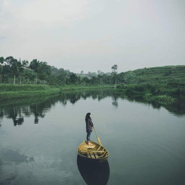 Seek solace within yourself when in nature.
-

Taman Lembah Dewata, Lembang capt...