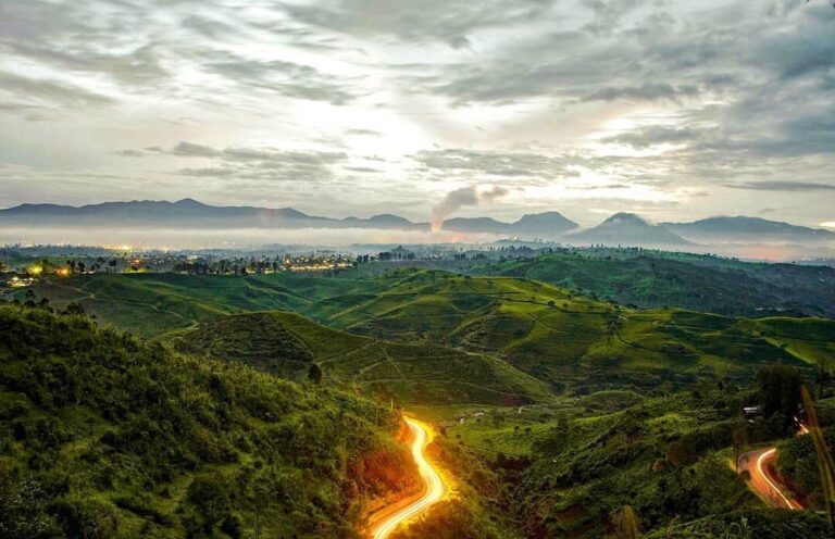 Surreal view from Bukit Cukul that will make you question the line between reali...