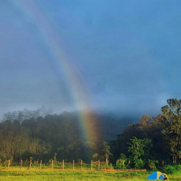 Take a guess of what’s at the end of the rainbow. Captured by 
#explorebandung...